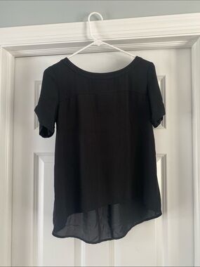 LOFT Black Short-Sleeve Round-Neck Blouse